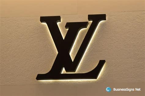 louis vuitton led sign